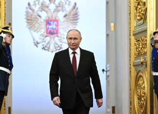 „Mă vor spânzura”. Putin le-ar fi spus apropiaților că nu știe cum să încheie războiul și ar fi gata să escaladeze, scrie The Economist