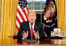 Trump, la întoarcerea spre Washington, anticipează prăbușirea Cubei, avertizează Columbia și amenință Groenlanda