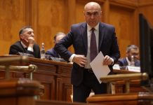 Bolojan, la angajarea răspunderii Guvernului pe pensiile magistraţilor: „Nicăieri nu există pensionări la 48–50 de ani și pensii cât ultimul salariu”