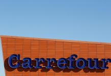 După România, Carrefour ia în calcul retragerea și din Polonia – JP Morgan caută cumpărători pentru rețea