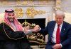 Donald Trump îl ironizează pe prinţul moştenitor saudit Mohammed bin Salman: ”Nu credea că va trebui să mă pupe-n fund”