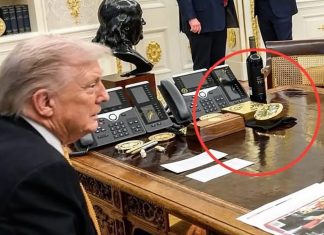 Axios: O delegație elvețiană a mers la Trump să negocieze tarifele vamale cu un ceas Rolex și un lingou de aur – a funcționat