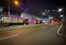 Incendiu la Promenada Mall: 1.100 de persoane evacuate. Fumul a pornit de la un panou electric