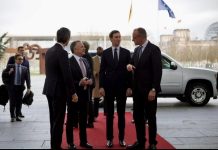 SUA au promis Ucrainei „garanții de securitate extrem de puternice”, inspirate din Carta NATO. Trump este „mulțumit” de discuțiile de la Berlin