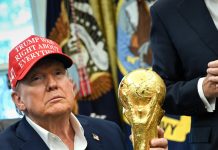 Trump va înmâna trofeul Cupei Mondiale. Momentul ar putea fi extrem de stânjenitor