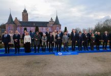 Summitul de la Alden Biesen: Liderii UE caută soluții pentru reducerea dependenței de SUA. Nicușor Dan în primul rând în poza oficială