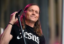 Brad Arnold, solistul și fondatorul trupei 3 Doors Down, a murit la 47 de ani după o luptă cu cancerul