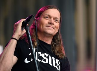 Brad Arnold, solistul și fondatorul trupei 3 Doors Down, a murit la 47 de ani după o luptă cu cancerul