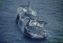 „Bombă ecologică” în derivă: Italia avertizează că un petrolier rus avariat ar putea exploda în orice moment