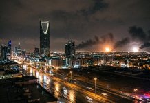 Arabia Saudită avertizează Iranul: ne rezervăm dreptul de a riposta militar după atacurile cu rachete