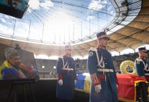 Nicuşor Dan explică absența de la catafalcul lui Mircea Lucescu: „N-am vrut să duc momentul într-o zonă politică”