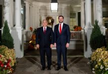 Operațiunea „Salvați-l pe Orbán”: Trump își trimite principala marionetă (Vance) în Ungaria pentru a încerca să schimbe cursul alegerilor