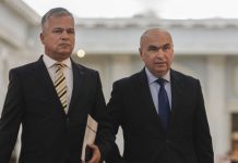 Congres cu mize uriașe în PNL: Bolojan candidează, Veștea se retrage în ultimul moment și contestă legal reuniunea