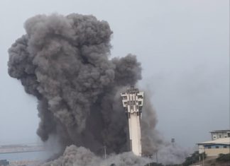 SUA au bombardat Iranul timp de șapte ore și au reluat blocada maritimă. Trump a amenințat că va ataca centralele electrice și podurile iraniene