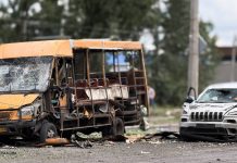 Patru persoane au murit în urma unui atac rusesc asupra orașului Sumî. Alte 17 au fost rănite