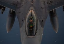 SUA a lansat o nouă serie de atacuri împotriva Iranului. Iranul a folosit rachete și drone pentru a ataca bazele americane din Bahrain, Oman, Qatar și Kuweit