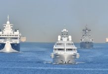 Iahtul lui Vladimir Putin, escortat de nave militare ruse și protejat cu plase anti-drone. NATO monitorizează convoiul în largul Norvegiei