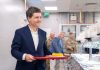 Nicușor Dan, alături de congresmeni americani la baza Mihail Kogălniceanu. A mâncat la popotă și s-a fotografiat cu militarii SUA