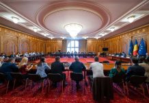 Mureșan își prezintă planul de reforme după întâlnirea cu USR. UDMR anunță că va vota Guvernul, PSD nu promite susținere