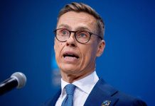 Alexander Stubb i-a cerut lui Musk să extindă acoperirea Starlink în Ucraina, astfel încât să poată lovi lansatoare din Rusia