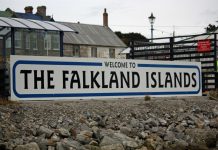 Propaganda războinică a lui Farage: armata britanică ar fi folosită pentru a „zdrobi” Argentina și a apăra Insulele Falkland
