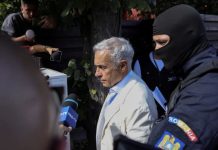 Călin Georgescu și omul de afaceri Ionel Ruse, plasați sub control judiciar. Georgescu, la ieșirea din Tribunal: ”Se joacă până cade regele”