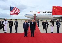 Xi Jinping a sosit în SUA într-o vizită de stat. Trump l-a întâmpinat personal la baza aeriană Andrews, „ca pe liderul singurei alte superputeri”