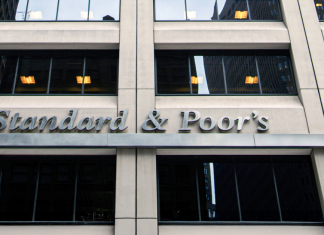 România așteaptă verdictul S&P. Nazare: „Incertitudinea politică atârnă greu, dar avem argumente solide”