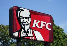 KFC din SUA renunță la Pepsi după 40 de ani de parteneriat și trece la Coca-Cola